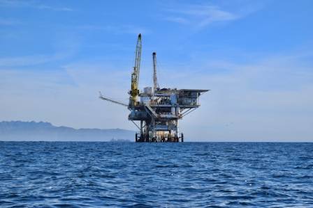 Introduction to fixed offshore platforms