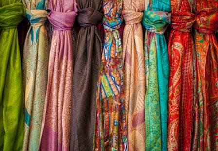 Best 6 Best Luxury Silk Scarves to Buy