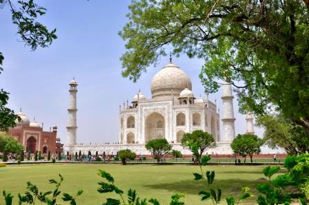 Ultimate guide to the Taj Mahal